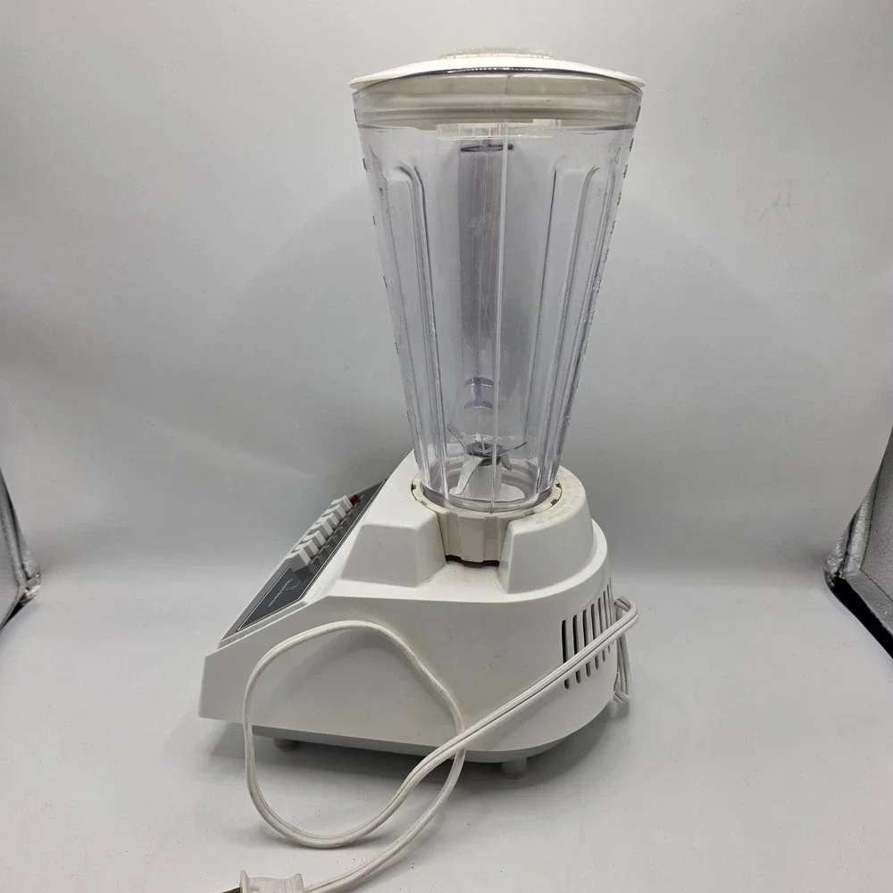 Hamilton Beach 7 Speed Blender White Push Button Vintage Retro Kitchen